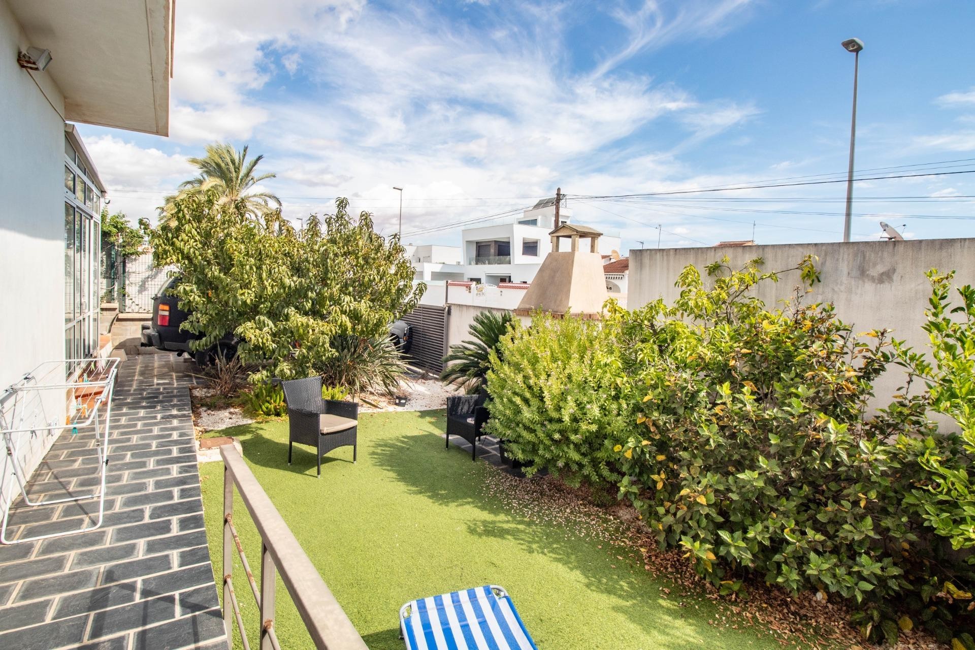 Revente - Terraced house -
Pilar de la Horadada - Mil Palmeras