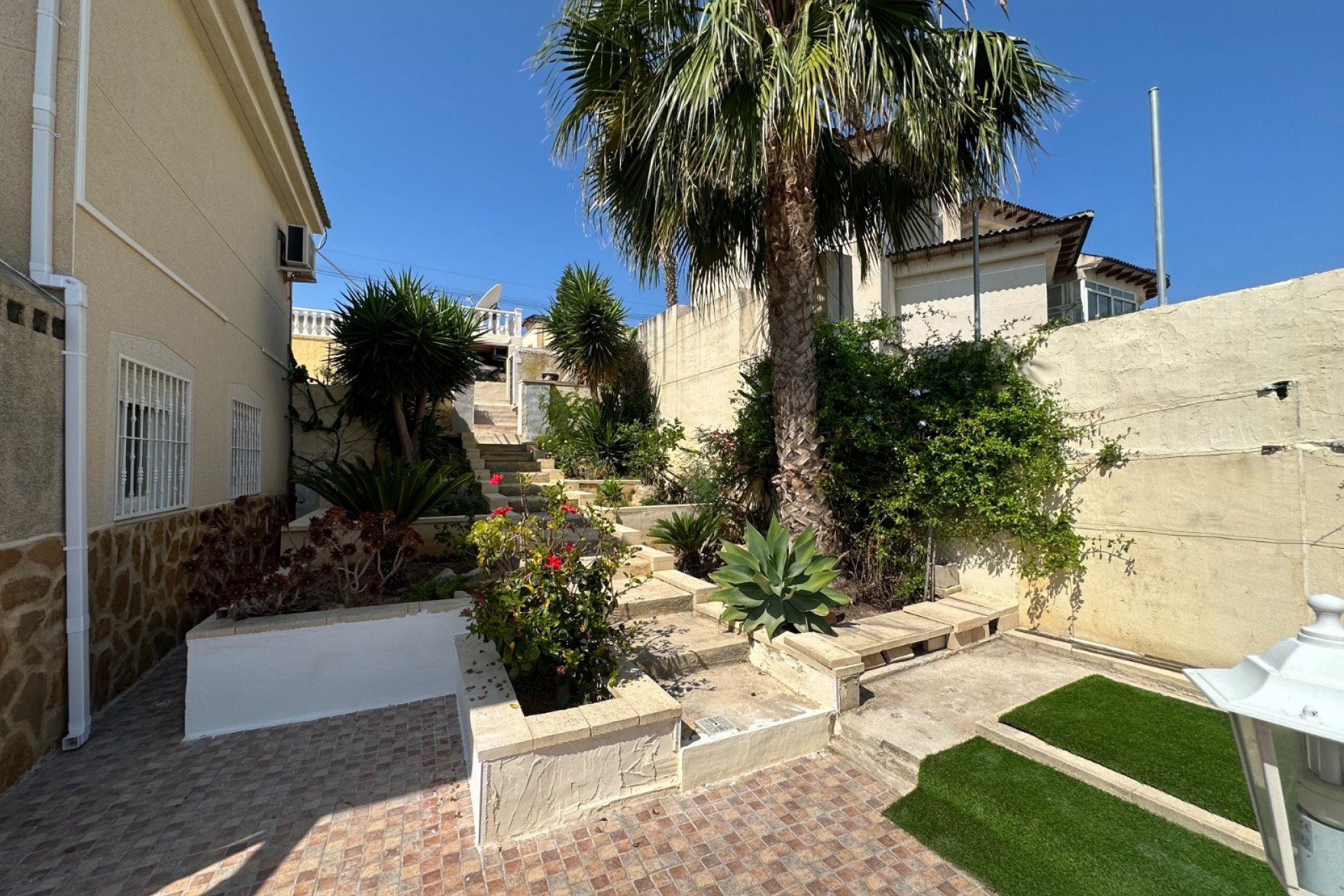 Revente - Villa -
Algorfa - Lomas de Juliana