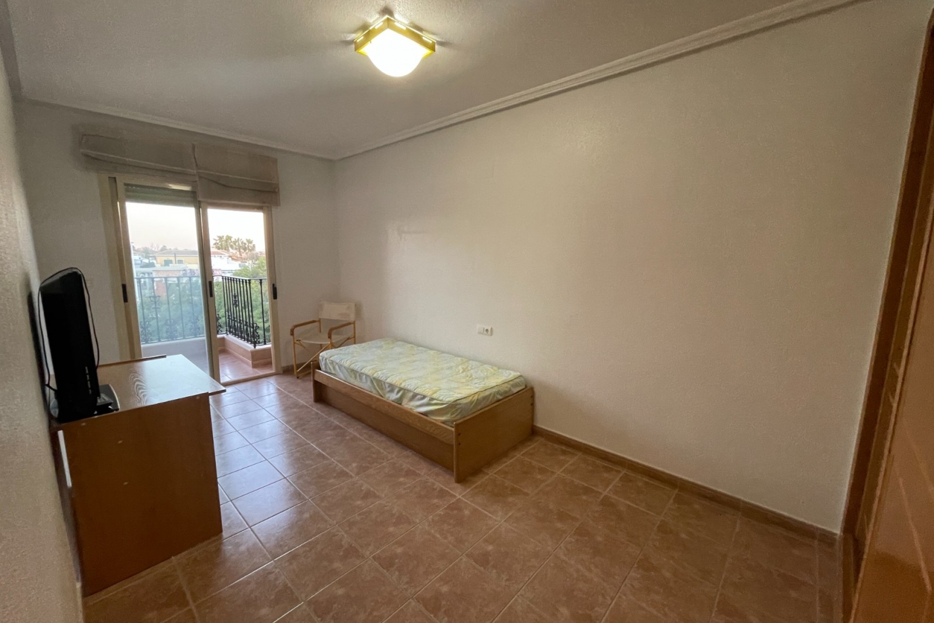 Revente - Villa -
Almoradí