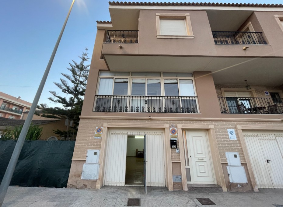 Revente - Villa -
Almoradí