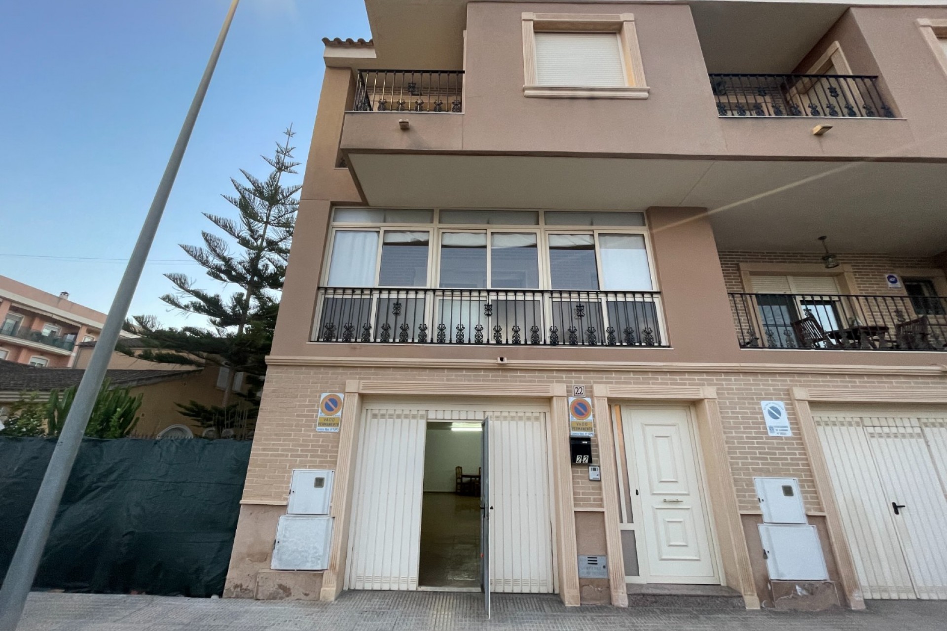 Revente - Villa -
Almoradí