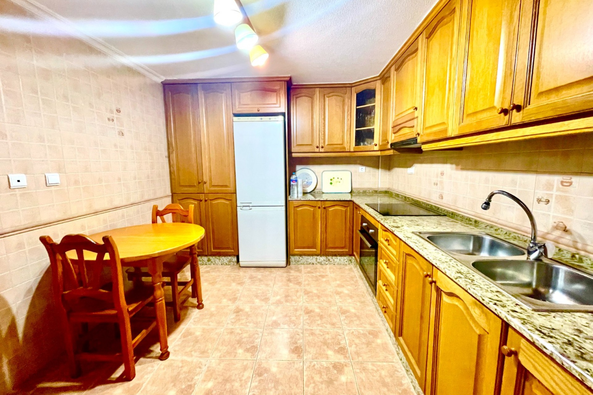 Revente - Villa -
Almoradí