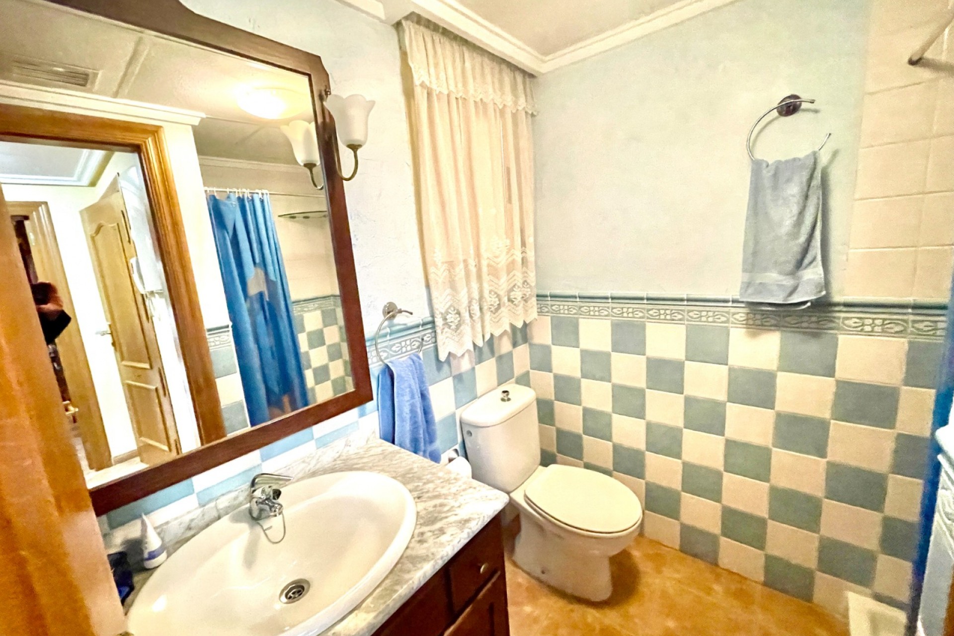 Revente - Villa -
Almoradí