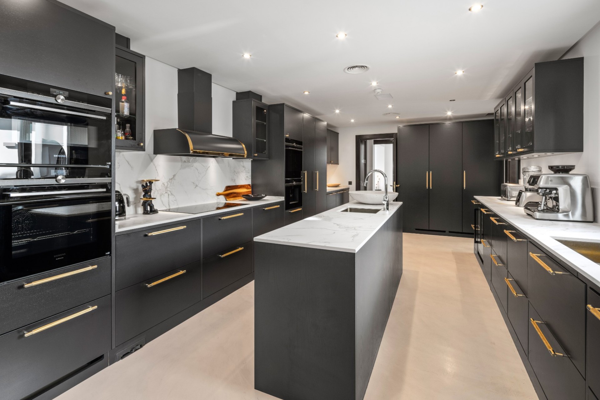Revente - Villa -
Benahavis - La Quinta