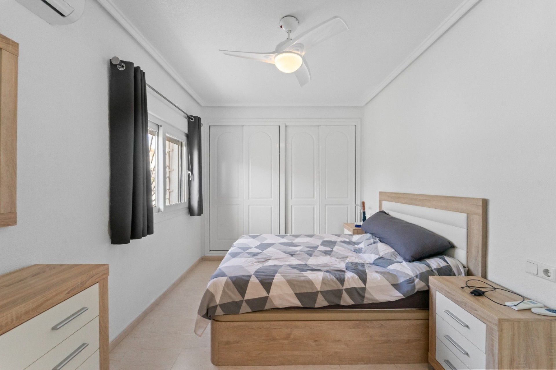 Revente - Villa -
Benijofar - Monte Azul
