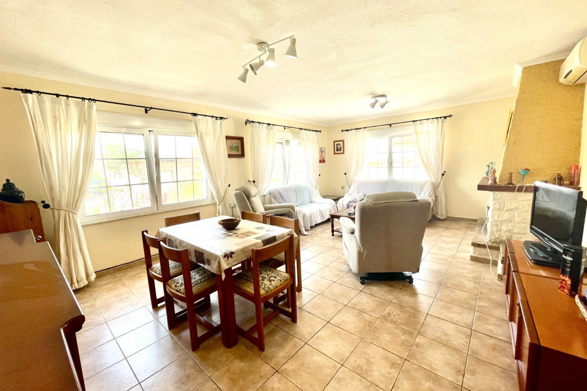 Revente - Villa -
Benijofar - Pueblo
