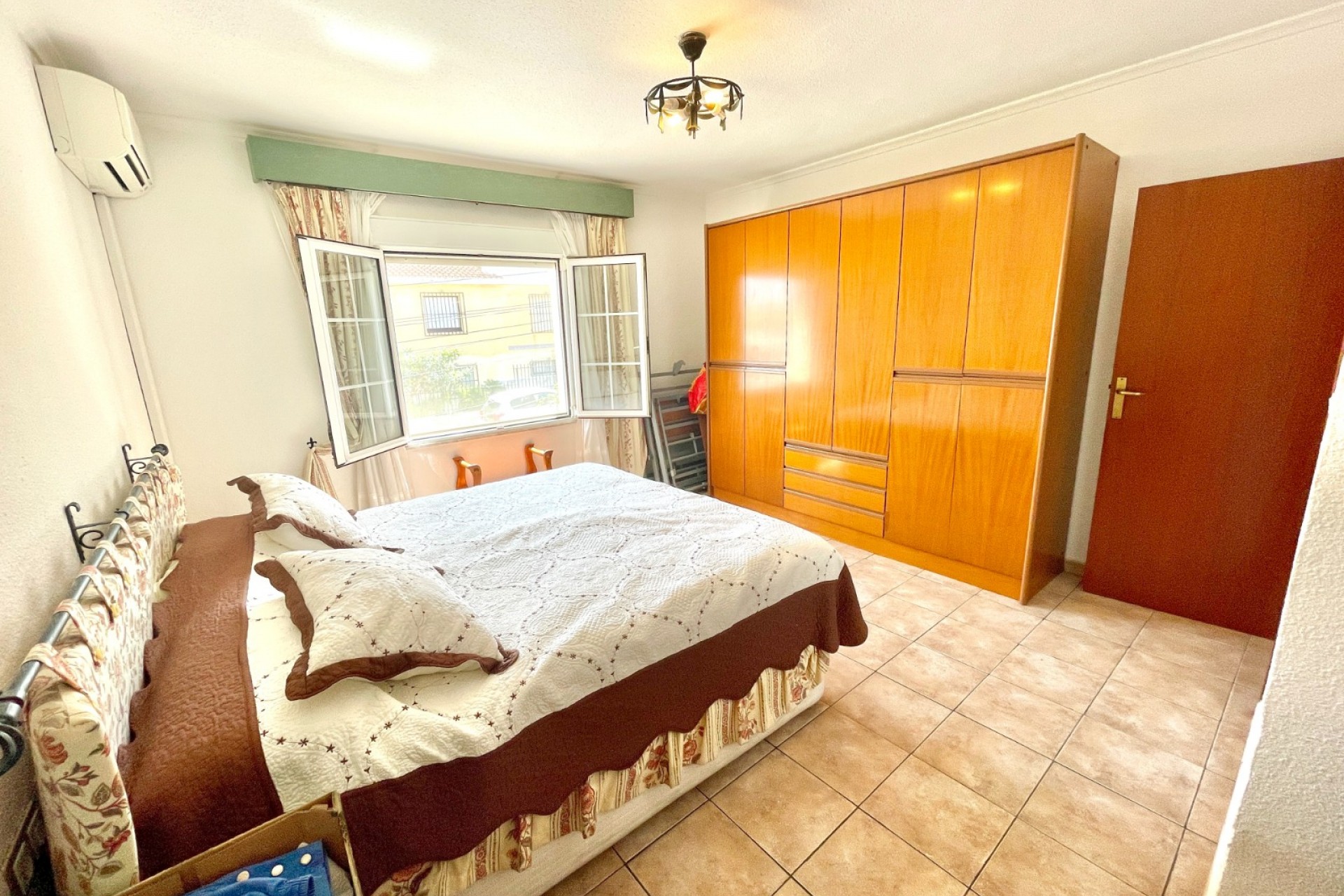 Revente - Villa -
Benijofar - Pueblo