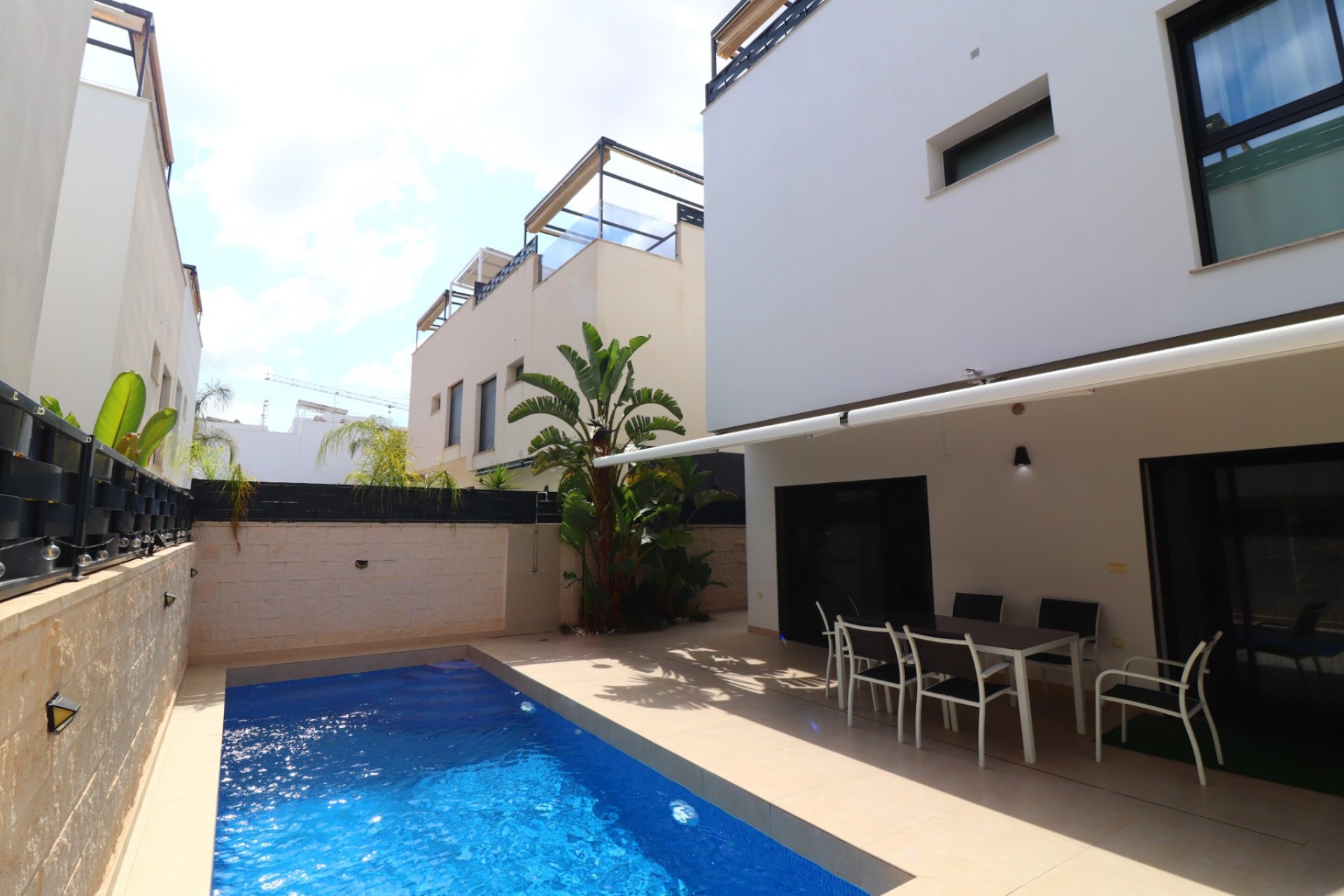 Revente - Villa -
Benijofar