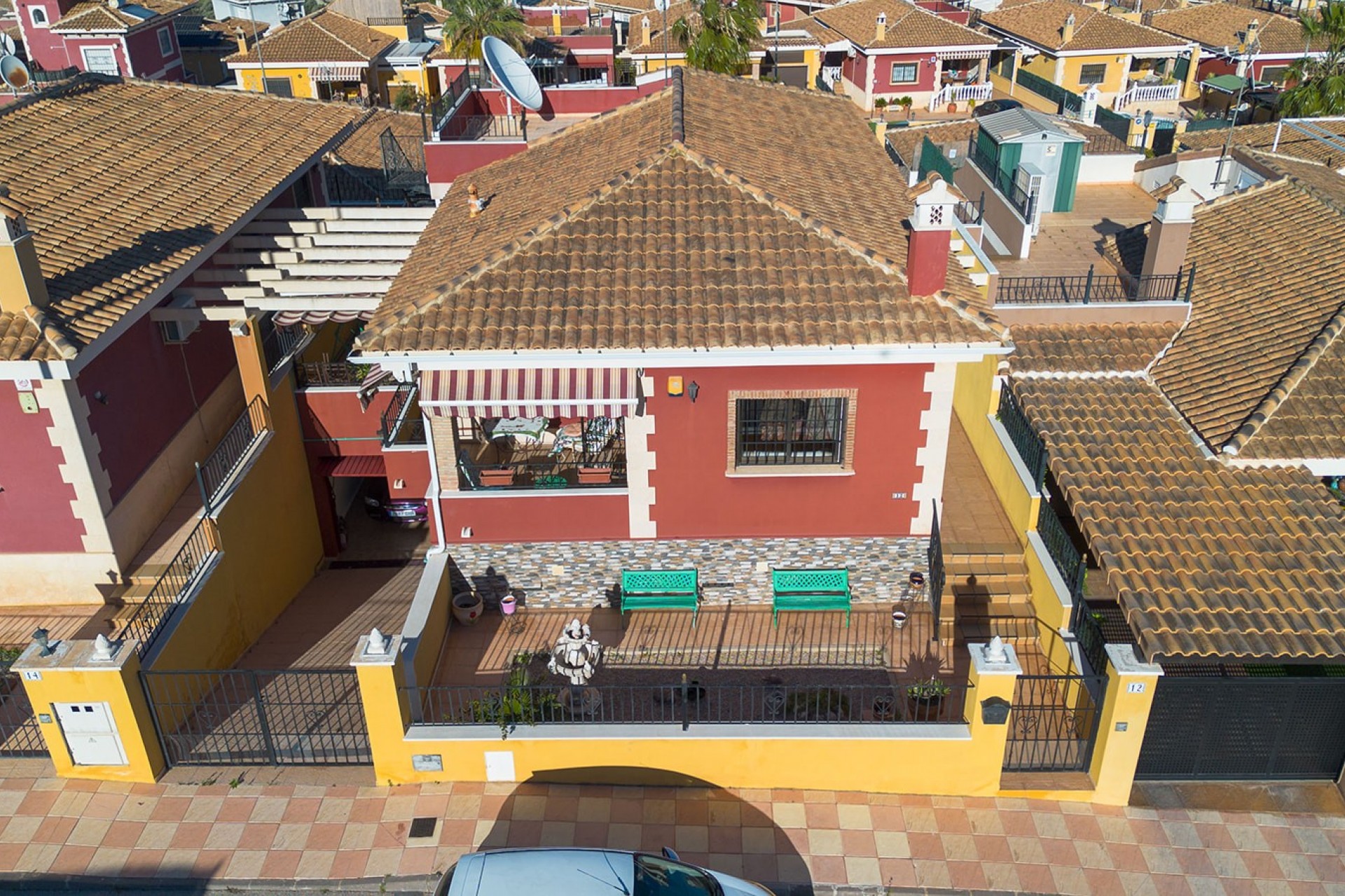 Revente - Villa -
Bigastro