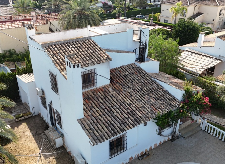 Revente - Villa -
Cabo Roig