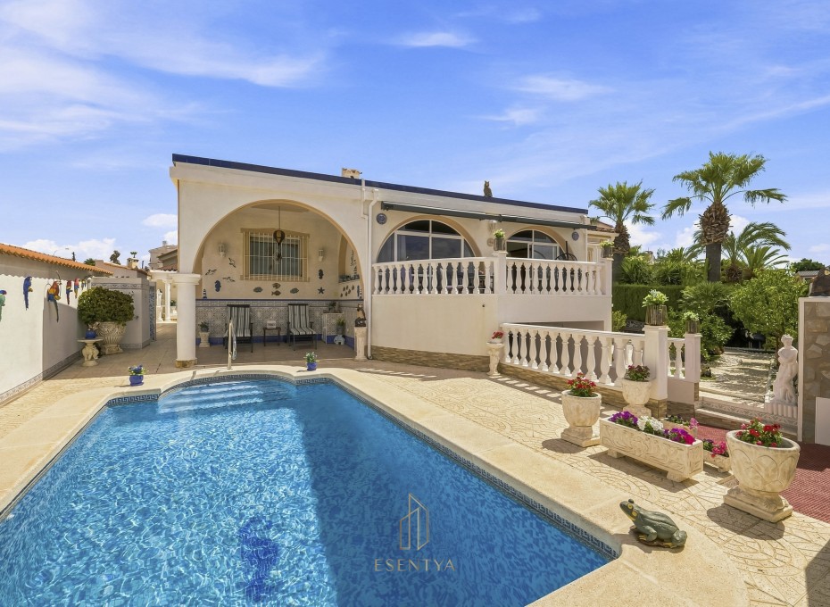 Revente - Villa -
Ciudad quesada - Centro