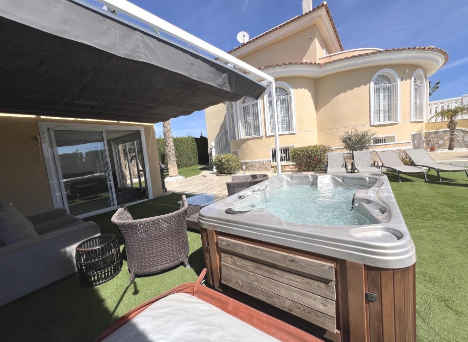 Revente - Villa -
Ciudad Quesada