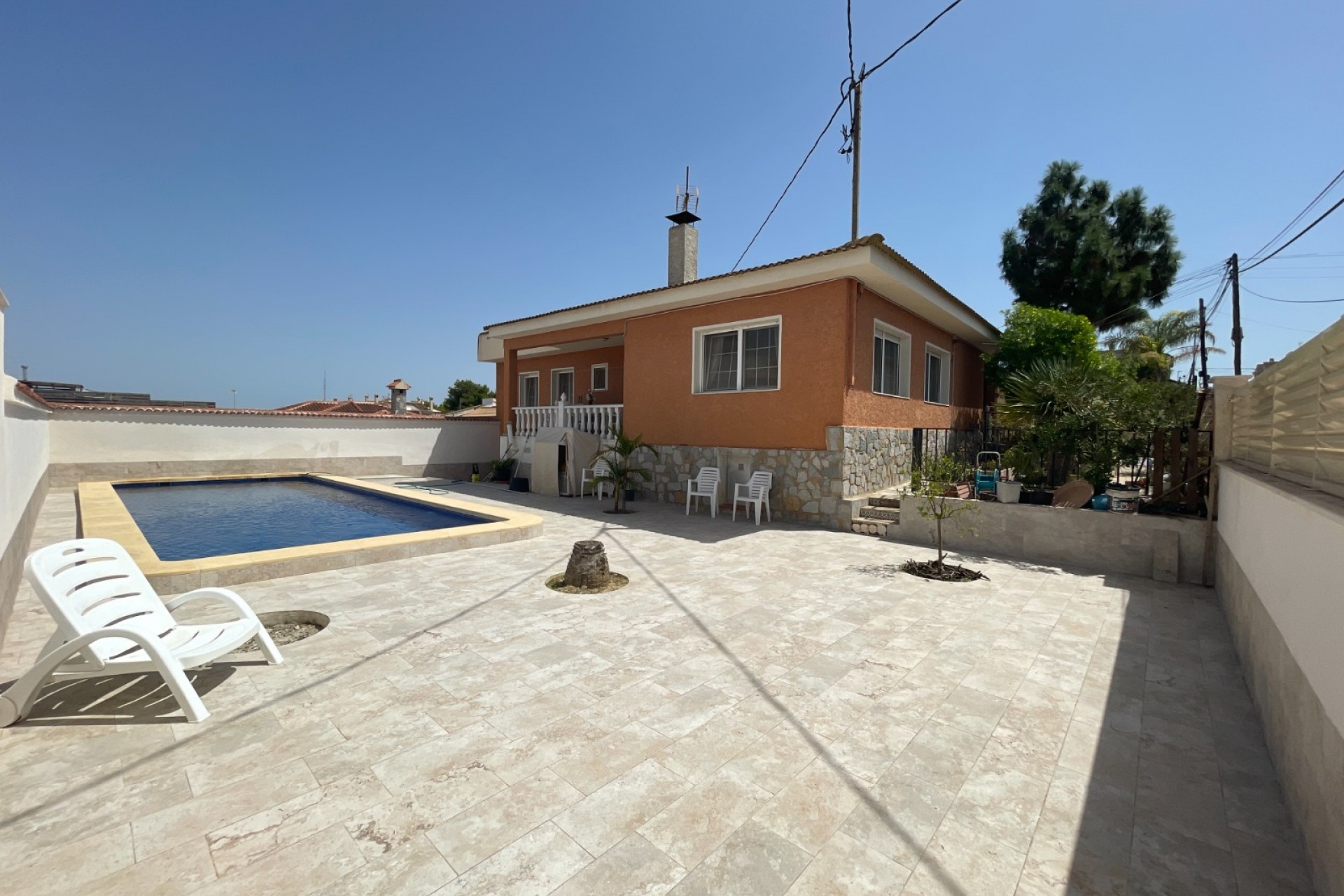 Revente - Villa / Detached -
Benijofar - Pueblo