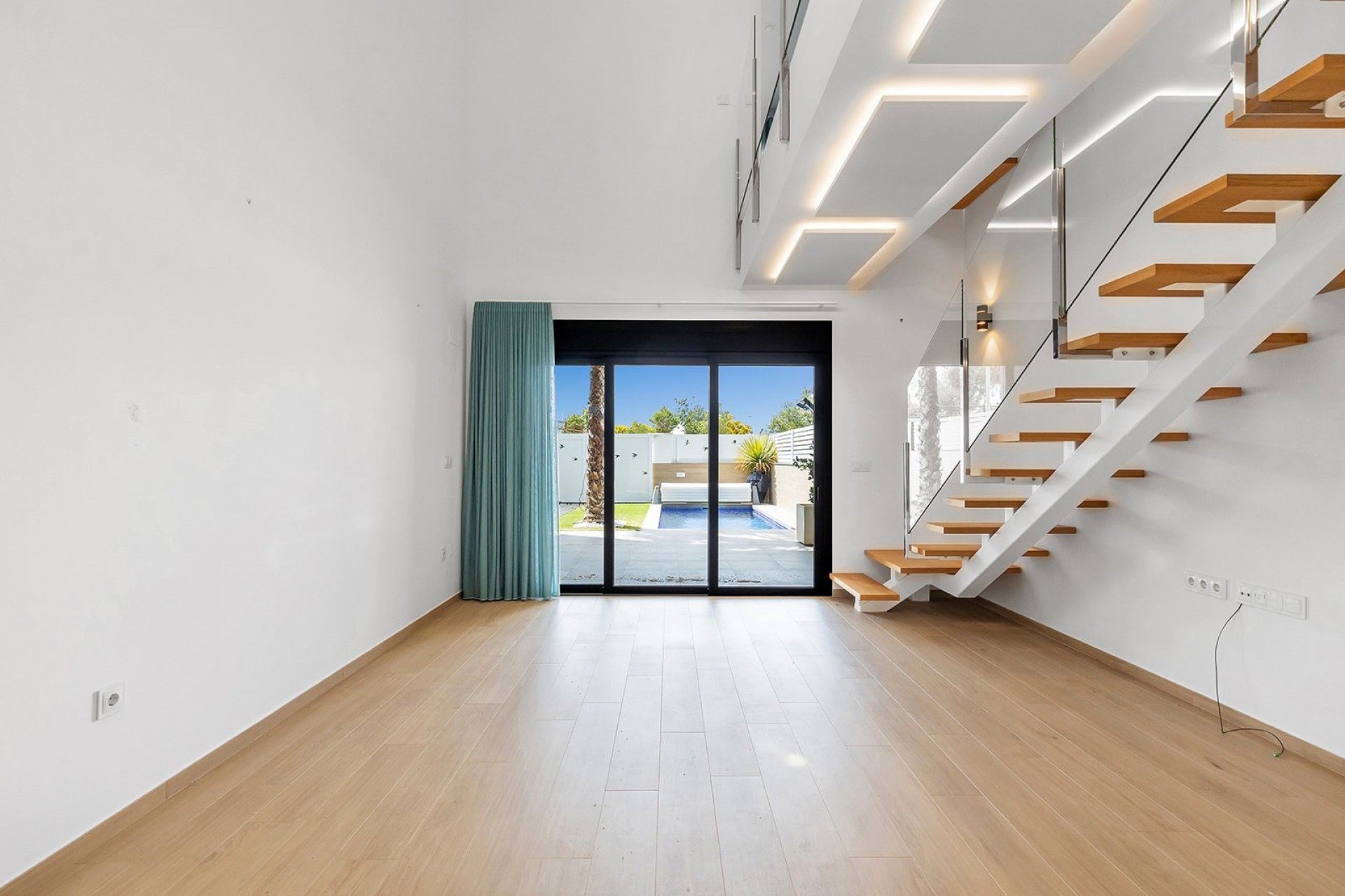 Revente - Villa / Detached -
Benijofar