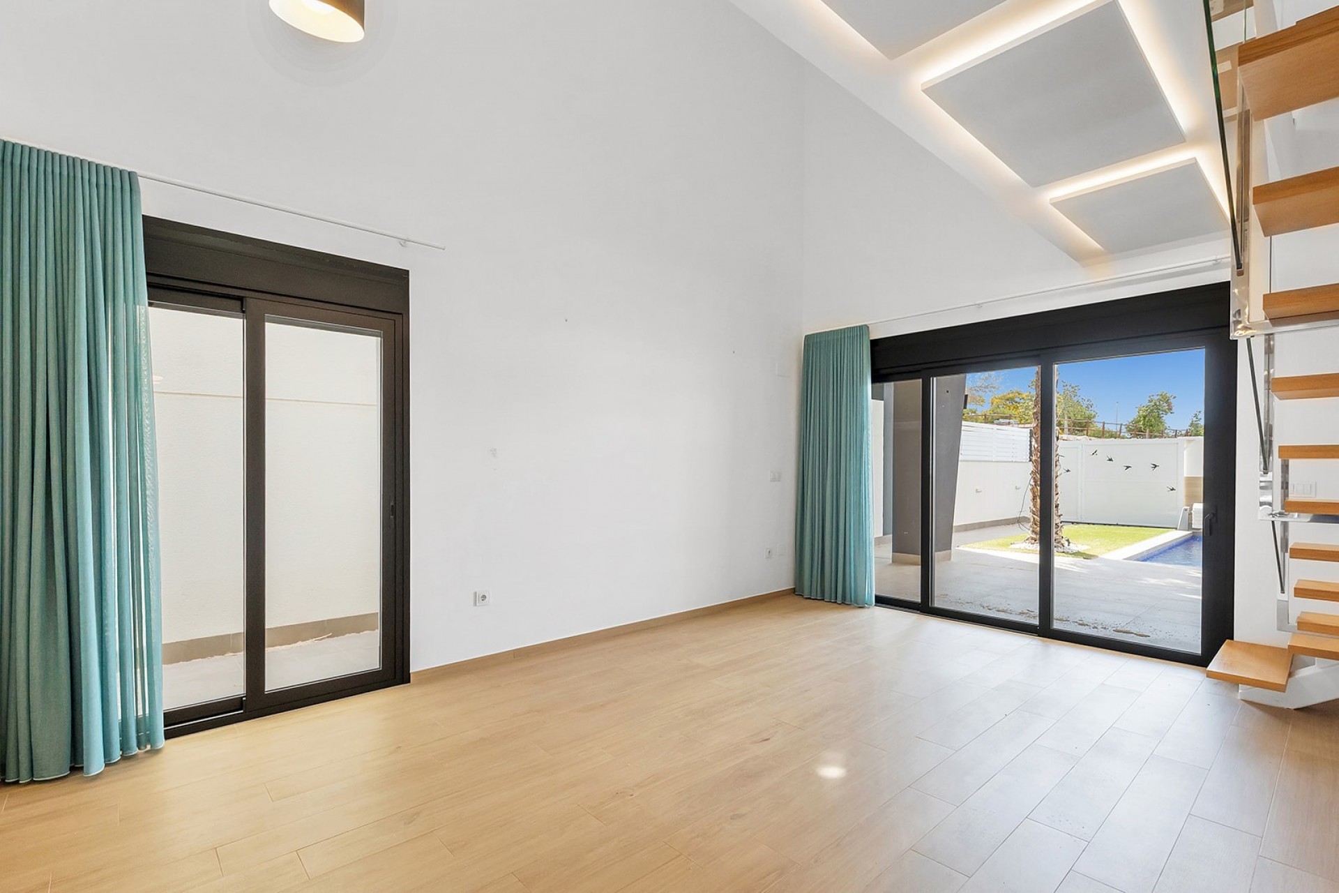Revente - Villa / Detached -
Benijofar