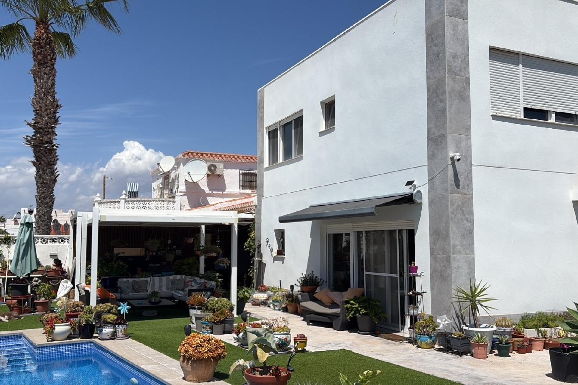 Revente - Villa / House -
Torrevieja - La Siesta