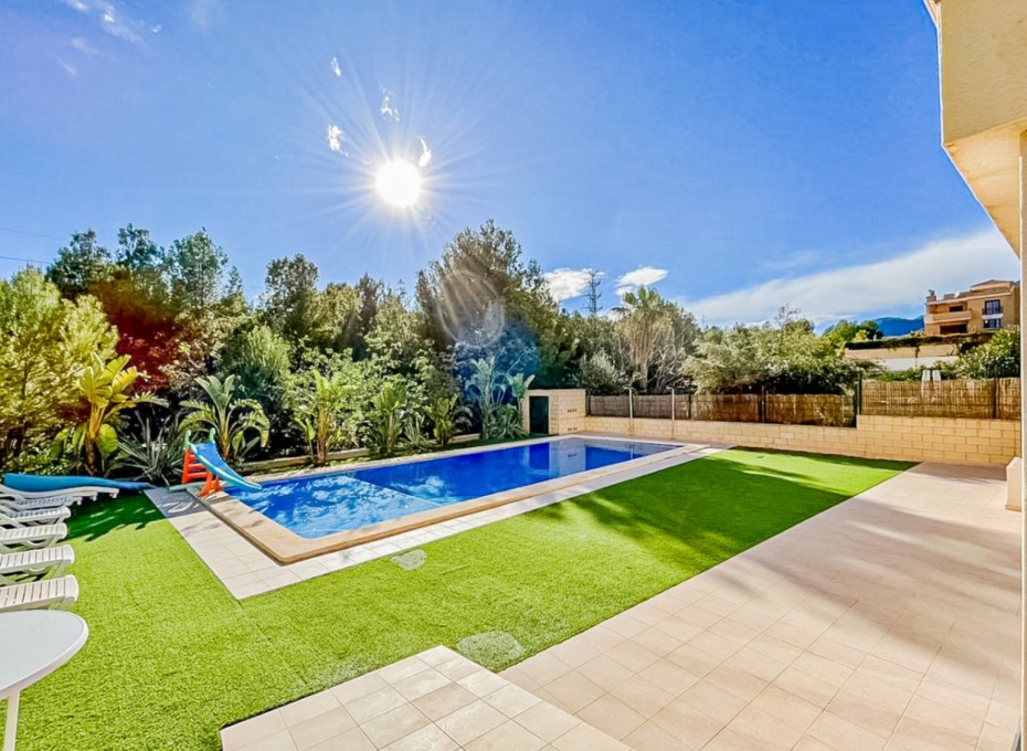 Revente - Villa -
La Nucía - Monte Bello