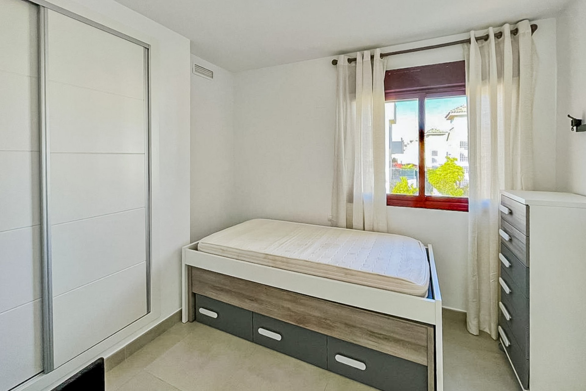 Revente - Villa -
La Nucía - Montebello