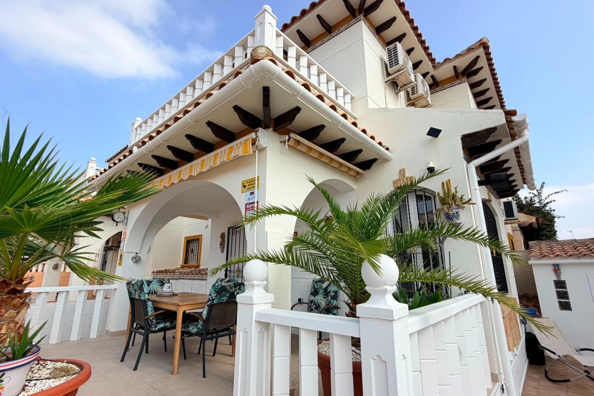 Revente - Villa -
Lomas de Cabo Roig - Orihuela Costa