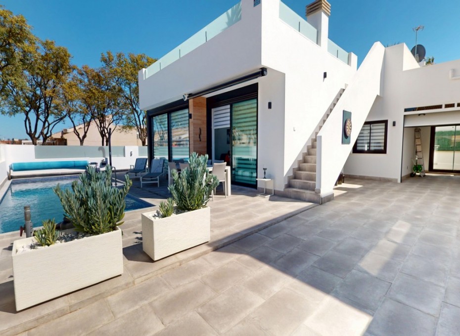 Revente - Villa -
Los Alcazares - Los Alcázares