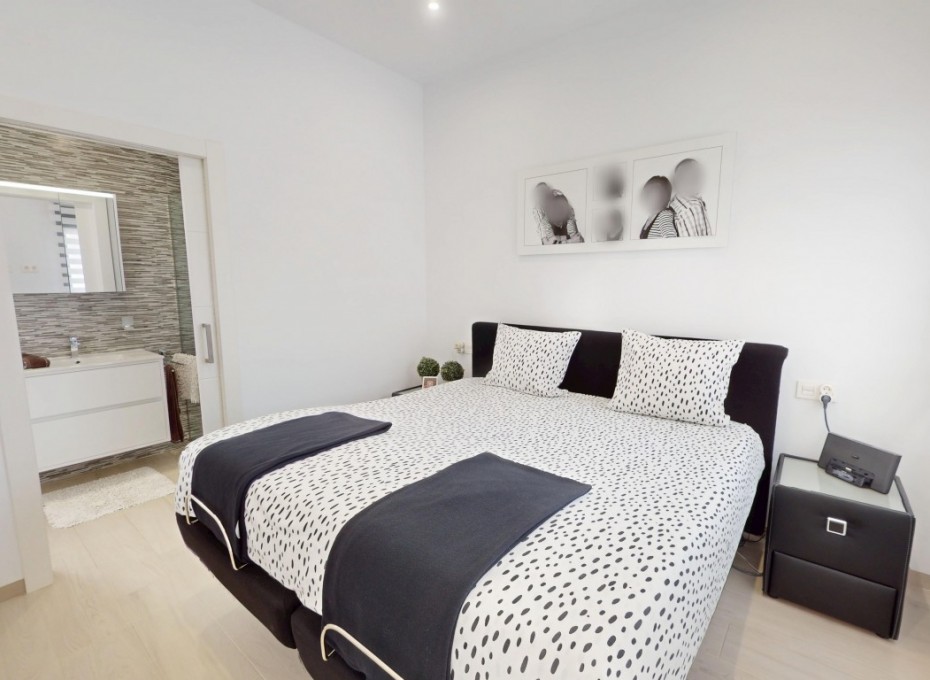 Revente - Villa -
Los Alcazares - Los Alcázares