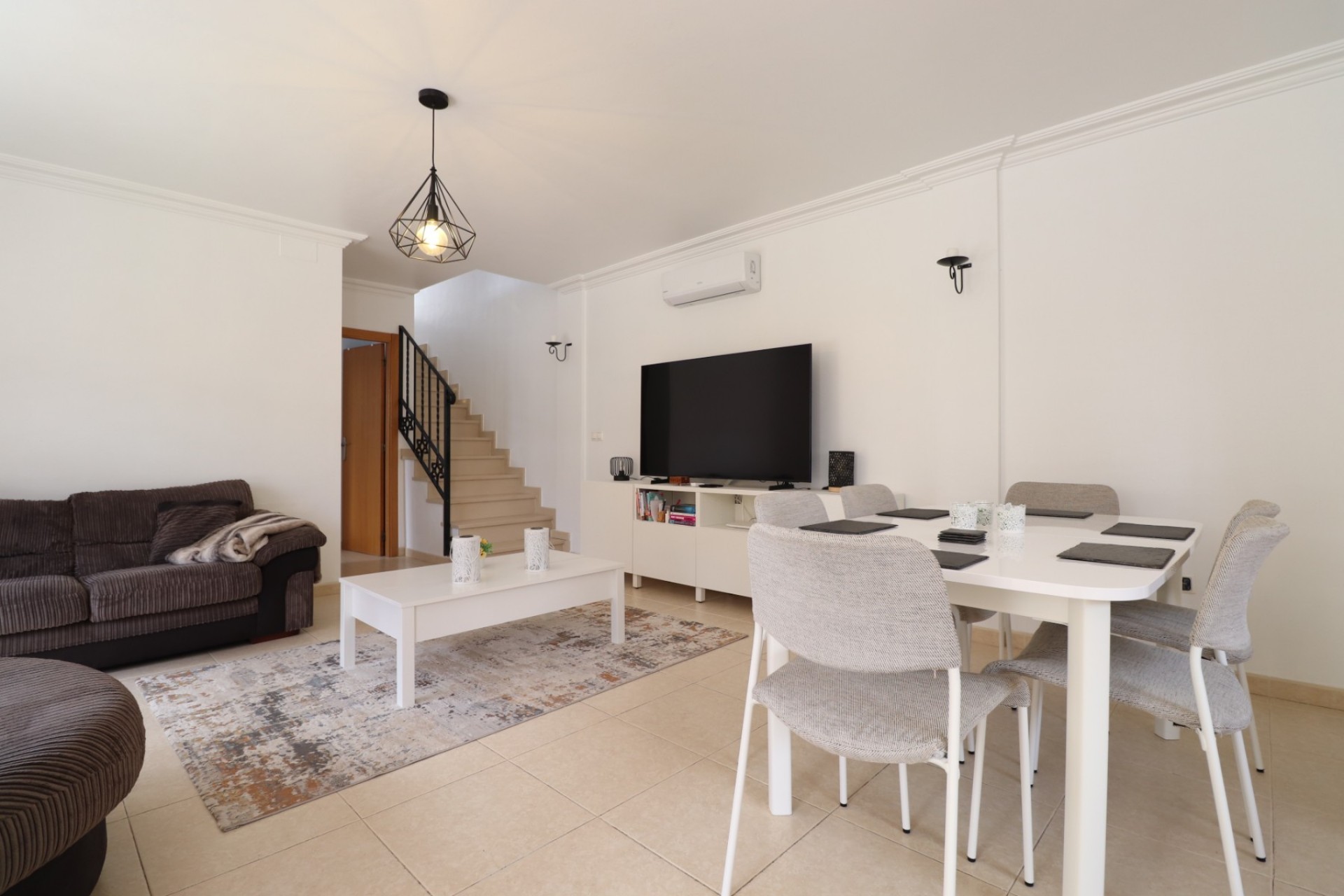 Revente - Villa -
Los Montesinos - La Herrada