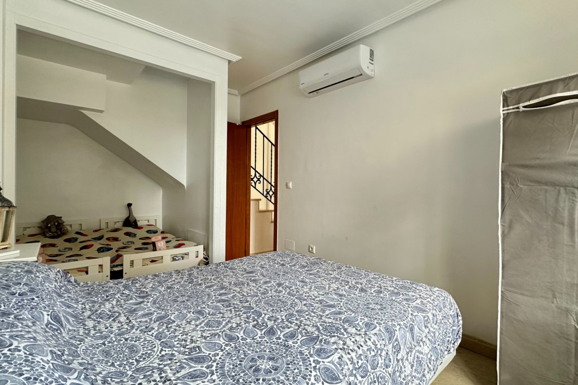 Revente - Villa -
Los Montesinos - La Herrada