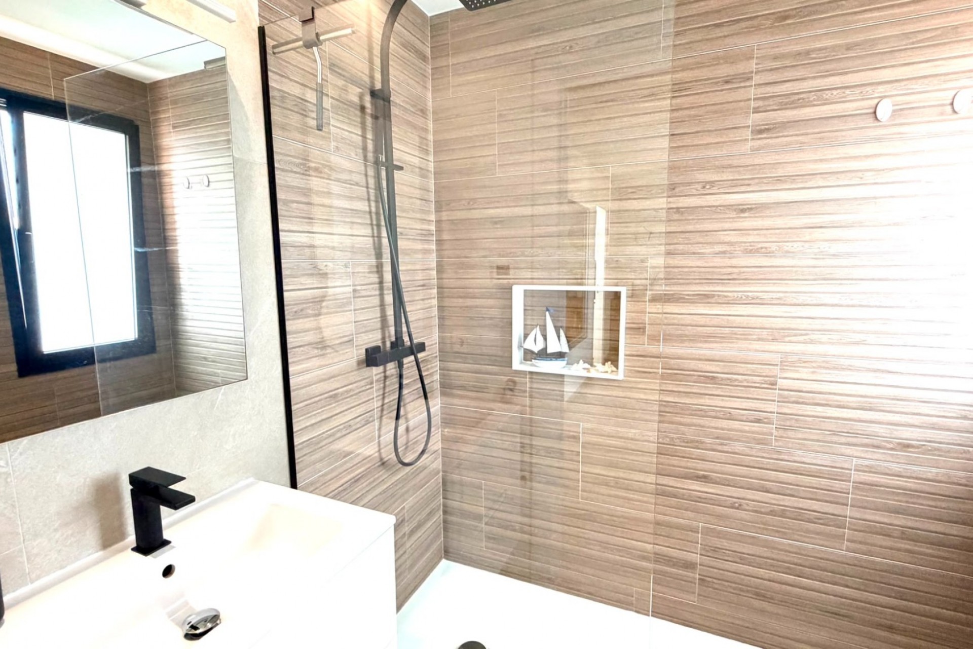 Revente - Villa -
Los Montesinos - La Herrada