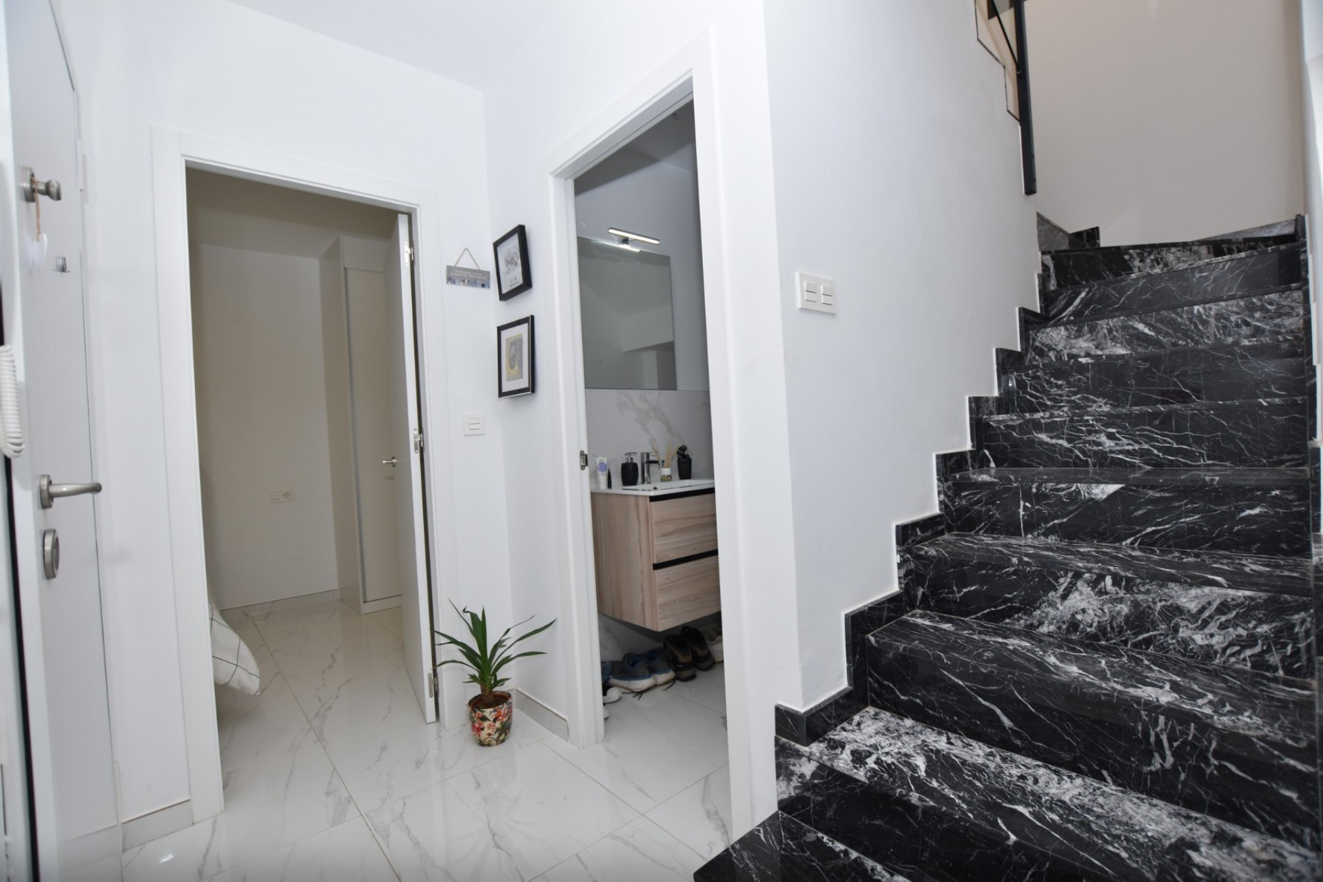 Revente - Villa -
Los Montesinos