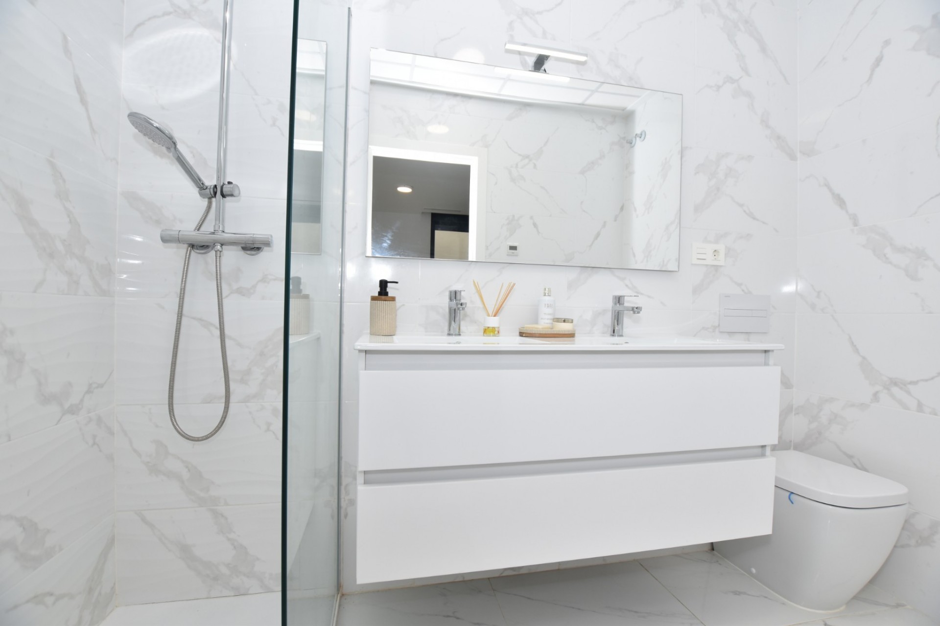 Revente - Villa -
Los Montesinos