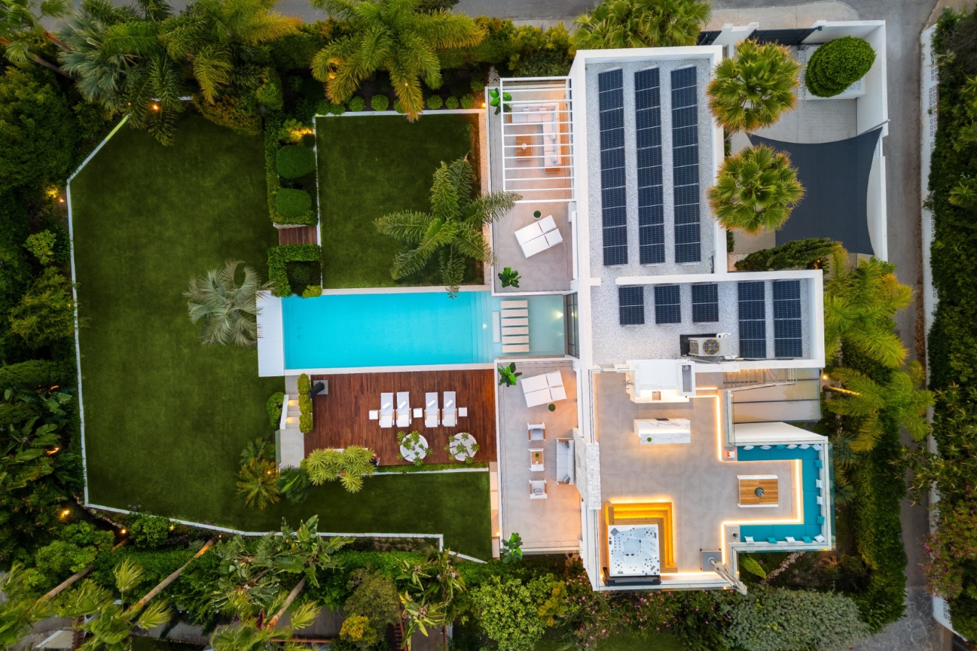 Revente - Villa -
Marbella - East Marbella