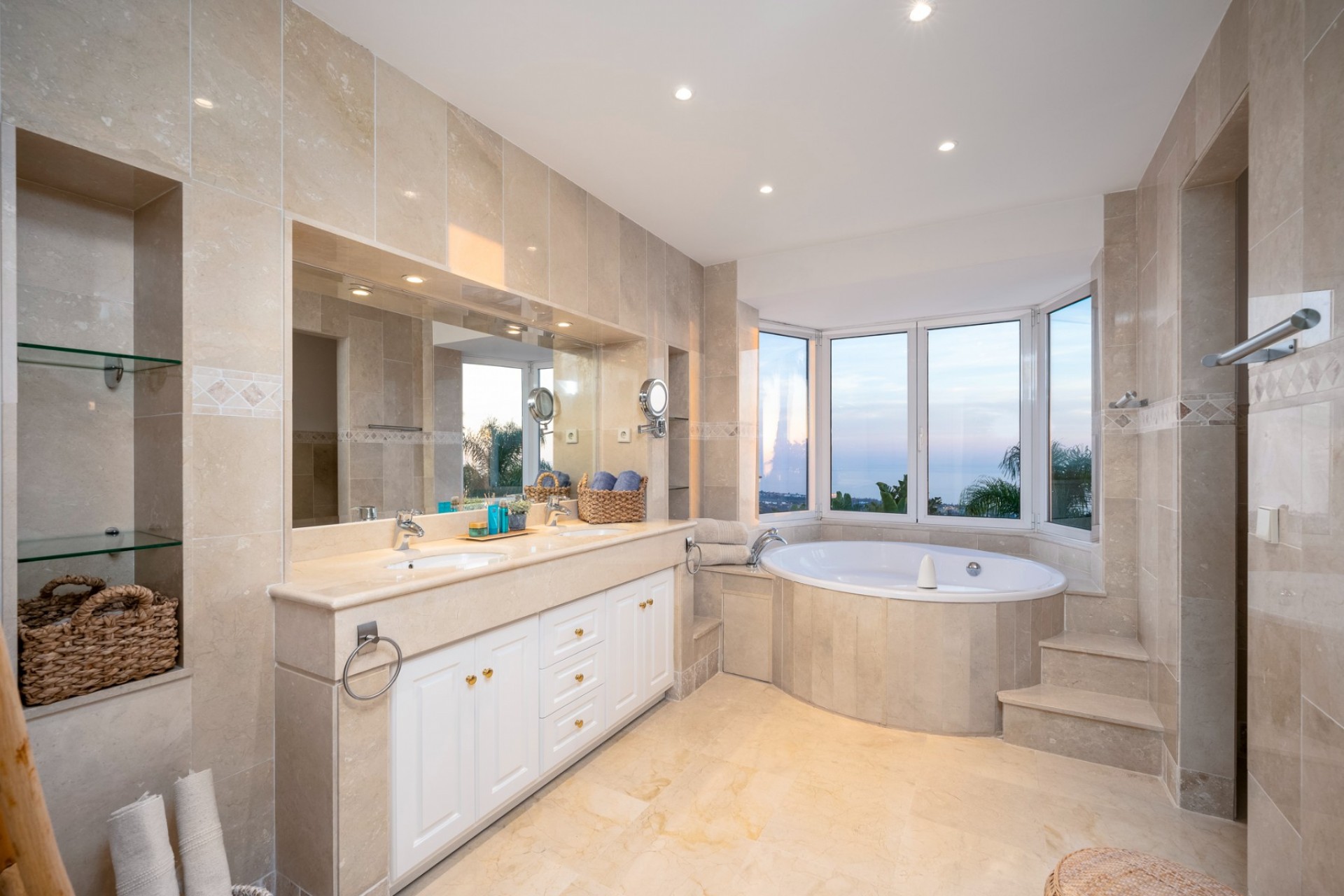 Revente - Villa -
Marbella - Los Monteros