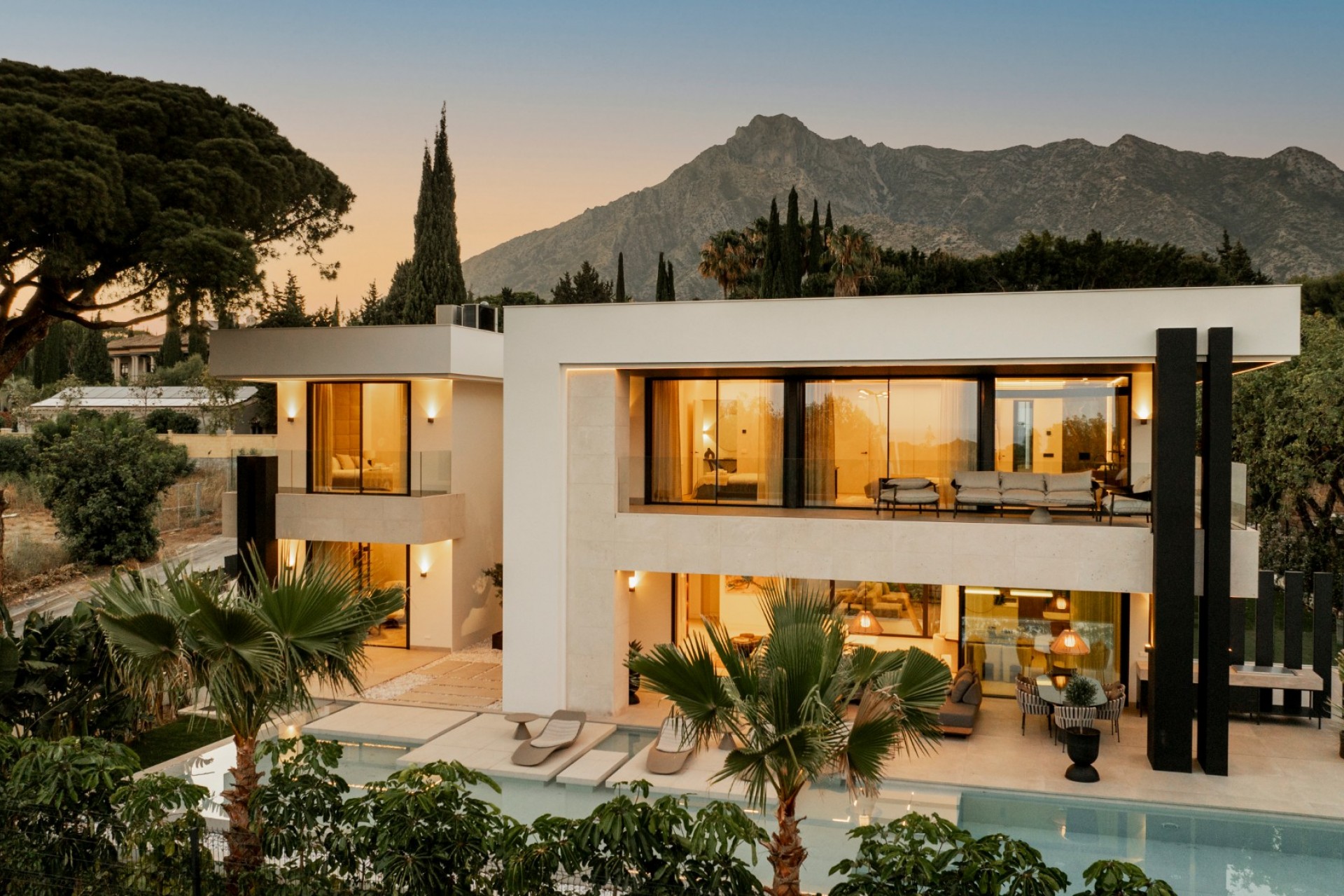 Revente - Villa -
Marbella - Nagueles