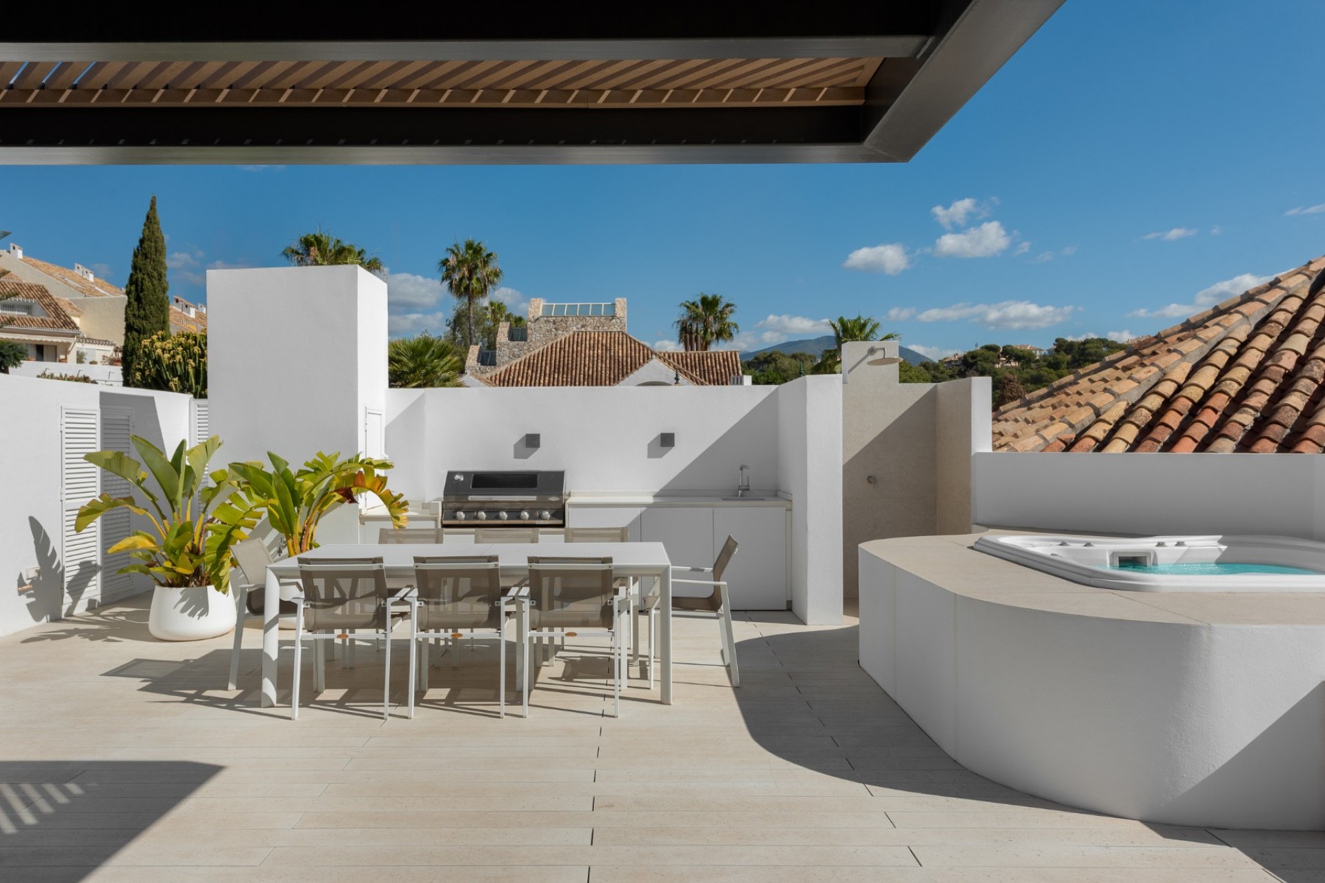 Revente - Villa -
Marbella - Nueva Andalucía