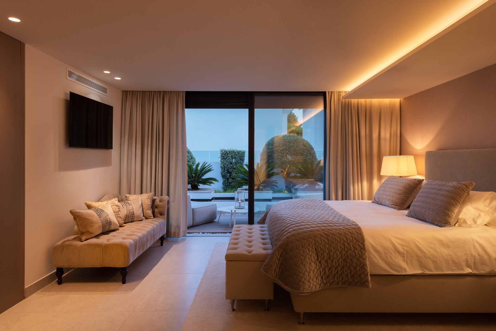 Revente - Villa -
Marbella - Nueva Andalucía