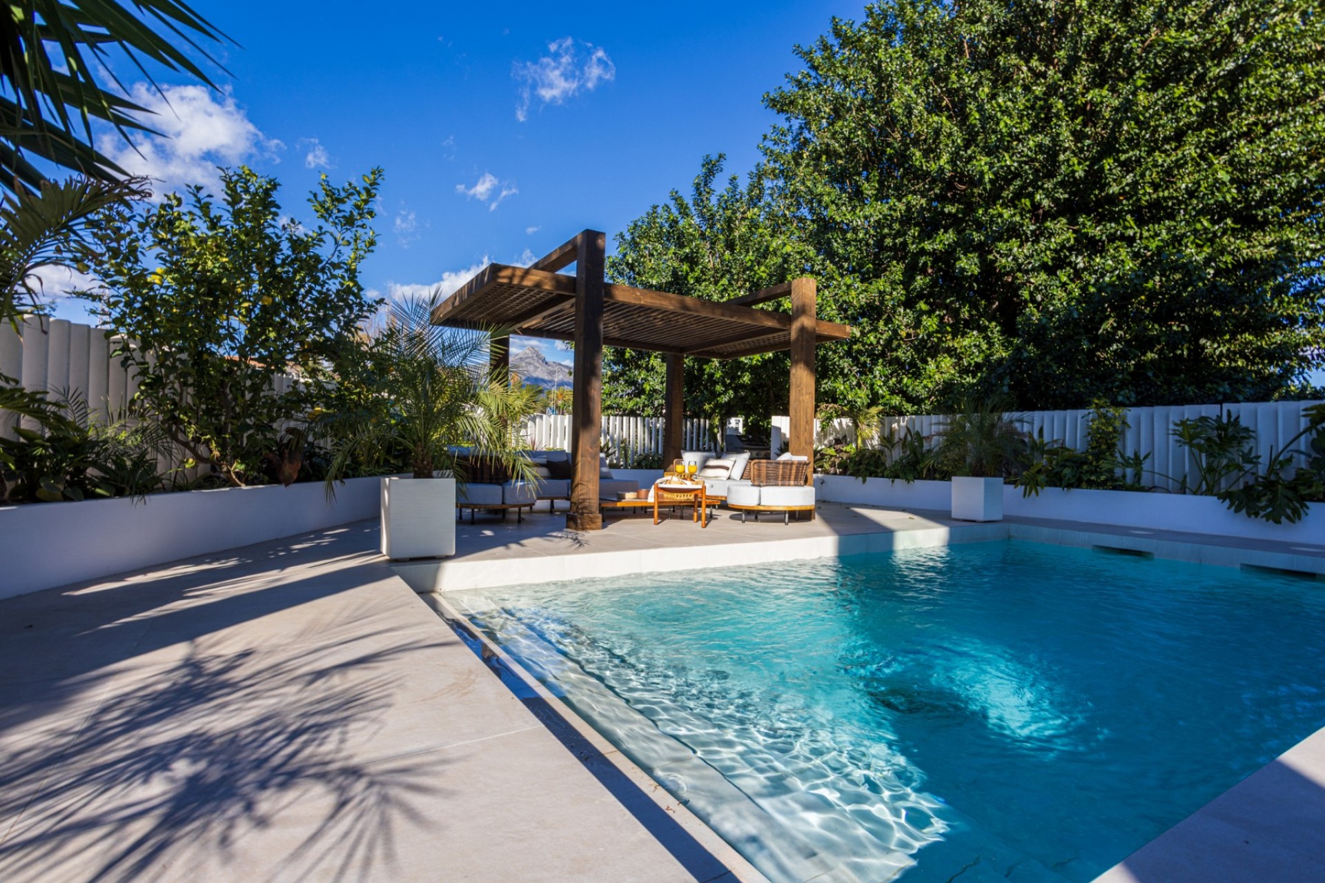 Revente - Villa -
Marbella - Nueva Andalucía