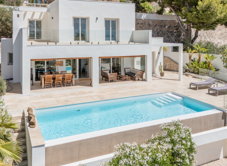 Revente - Villa -
Moraira - Benimeit