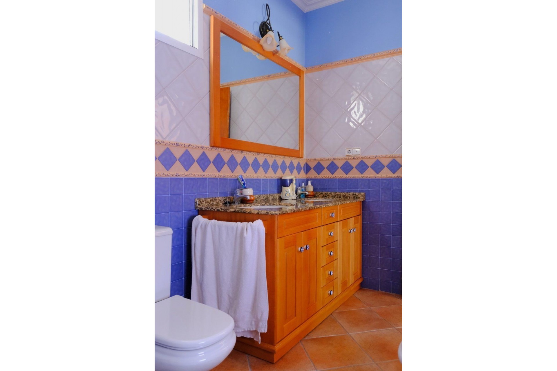 Revente - Villa -
Orihuela - Correntías Medias