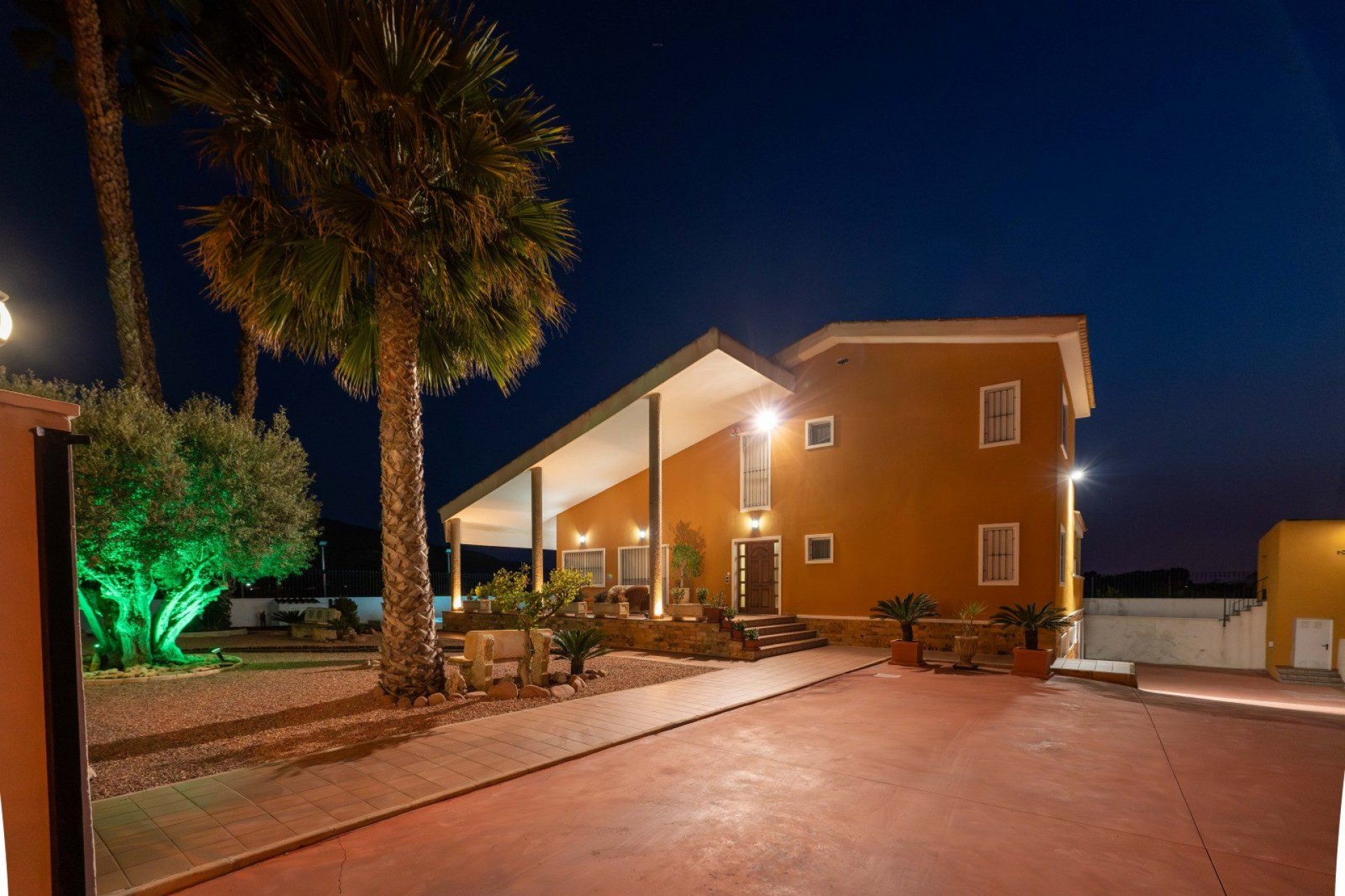 Revente - Villa -
Orihuela - Correntías Medias