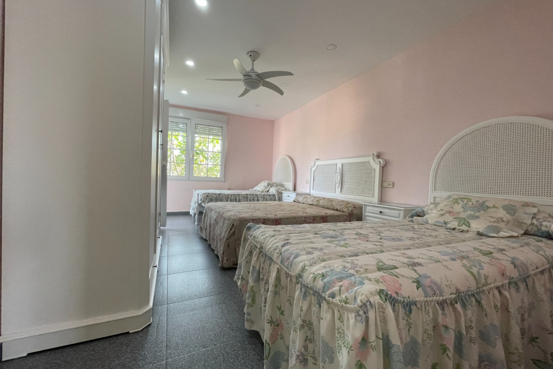 Revente - Villa -
Orihuela Costa - Cabo Roig