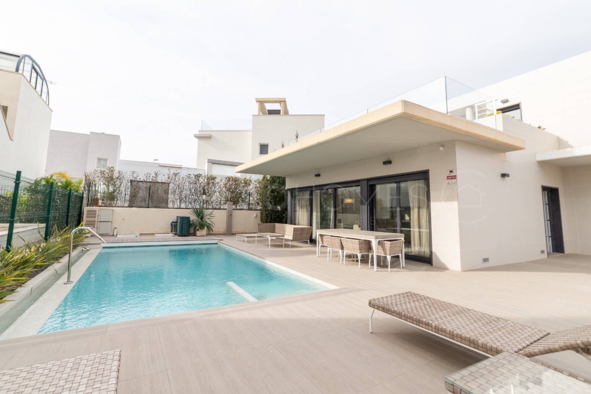 Revente - Villa -
Orihuela Costa - Campoamor