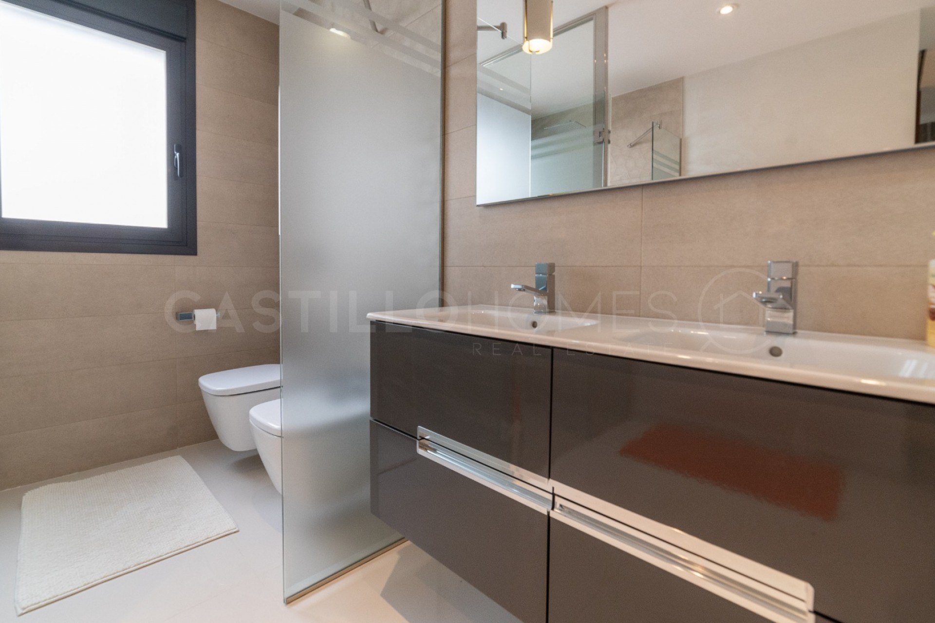 Revente - Villa -
Orihuela Costa - Campoamor