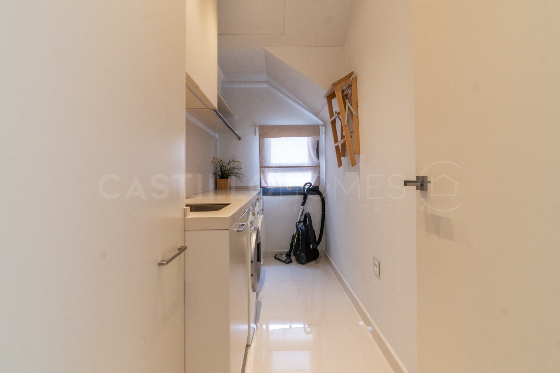 Revente - Villa -
Orihuela Costa - Campoamor