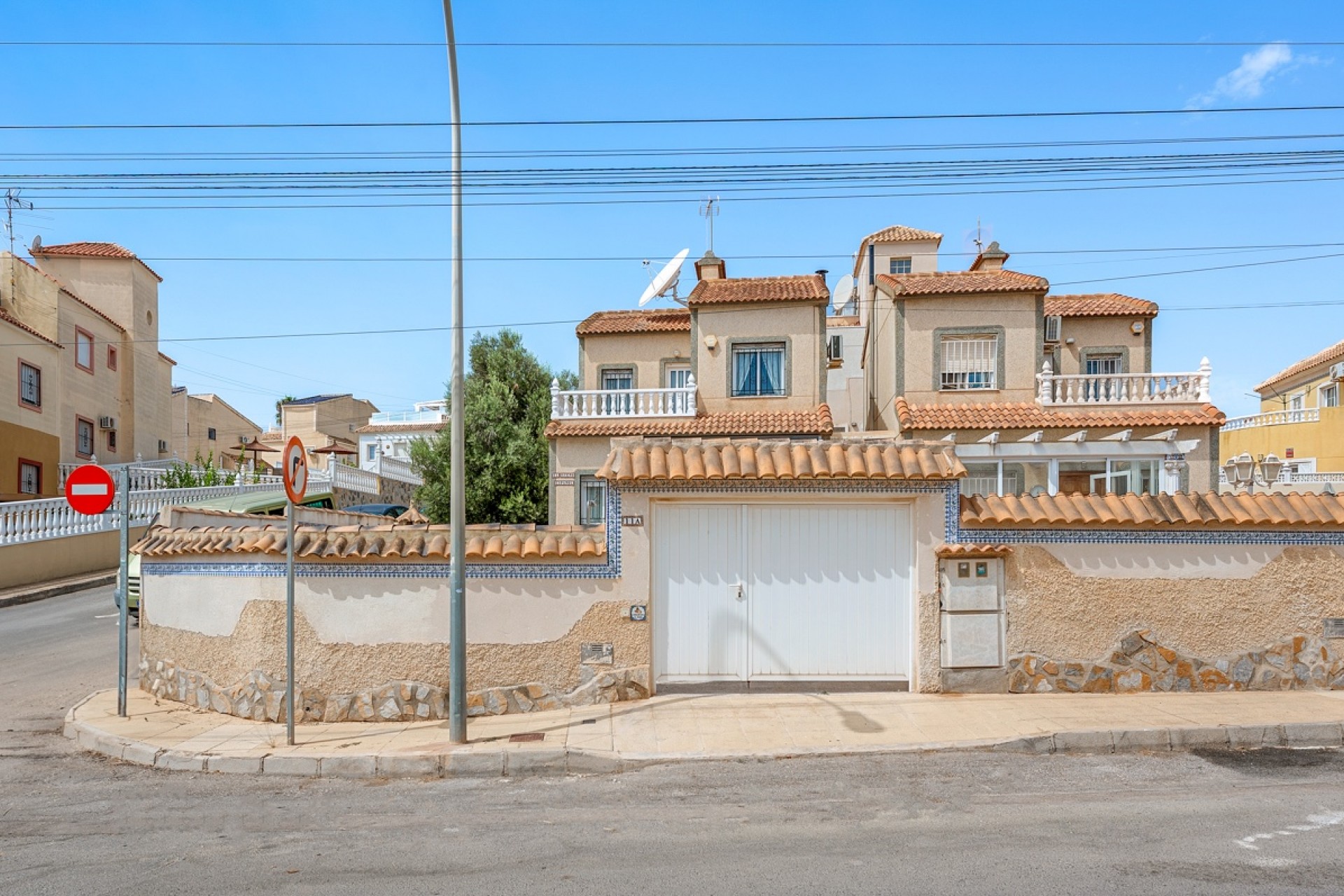 Revente - Villa -
Orihuela Costa - El Galan