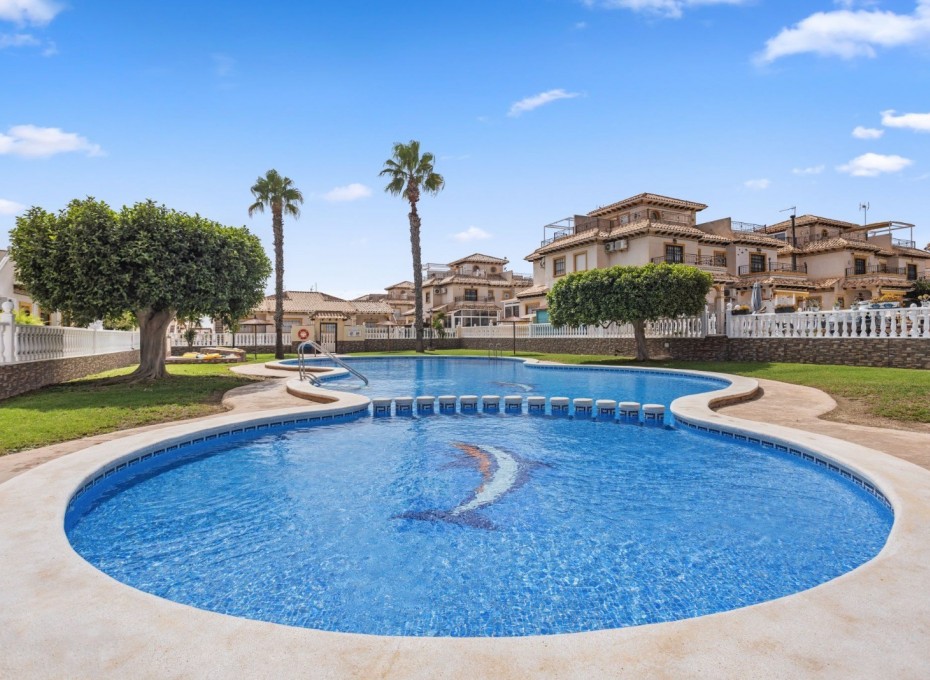 Revente - Villa -
Orihuela Costa - La Regia