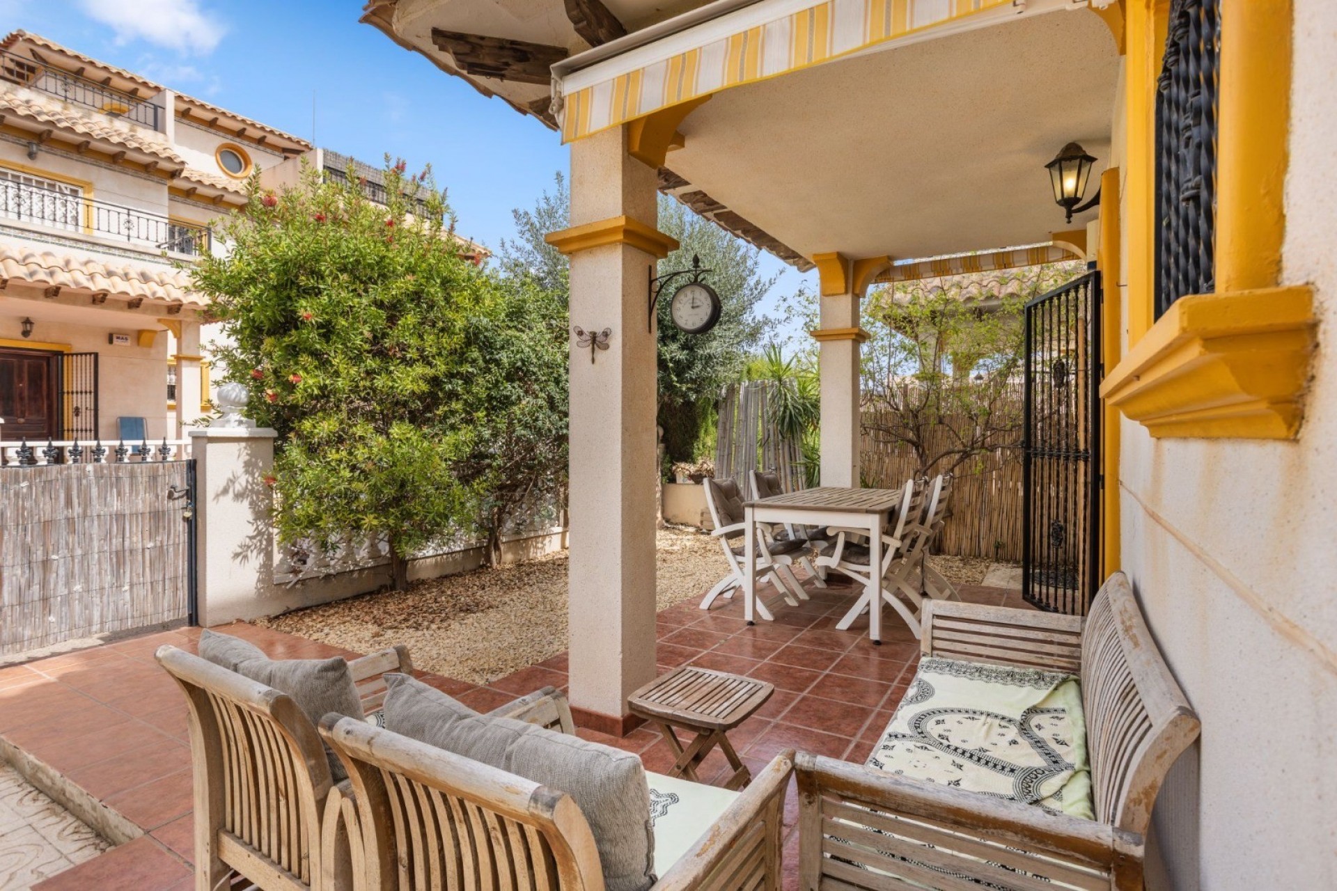 Revente - Villa -
Orihuela Costa - La Regia