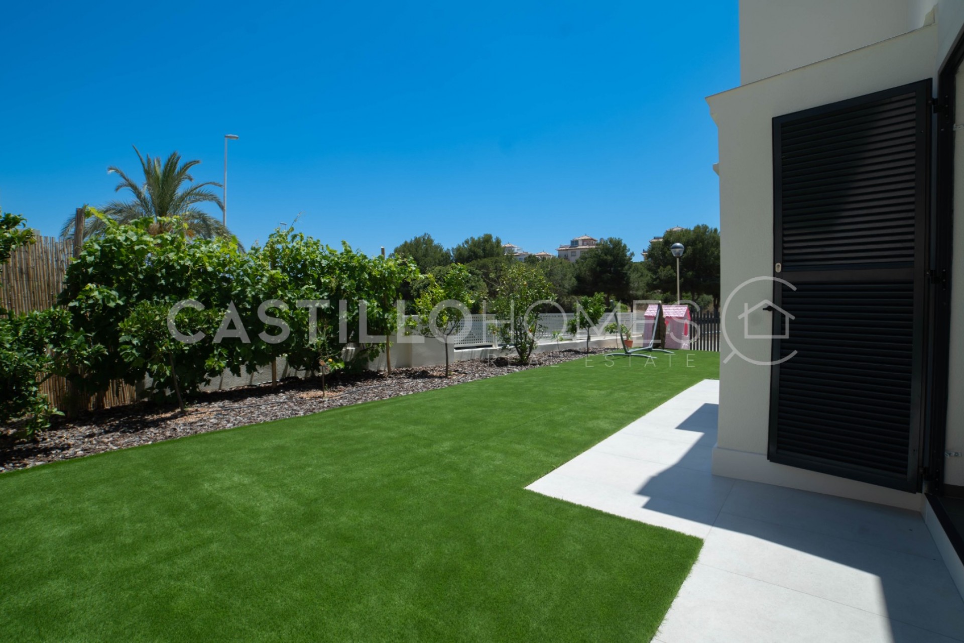 Revente - Villa -
Orihuela Costa - La Zenia