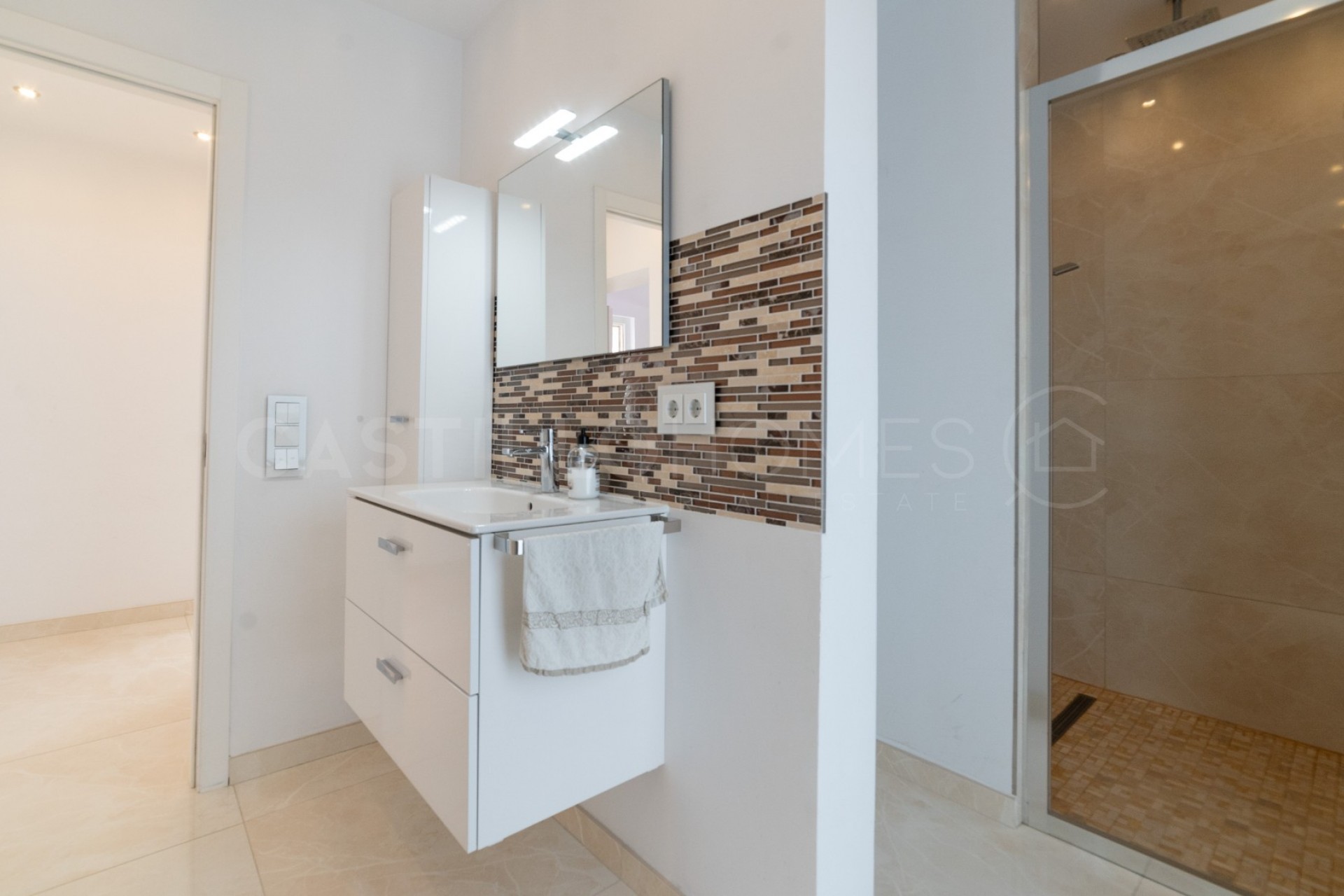 Revente - Villa -
Orihuela Costa - La Zenia