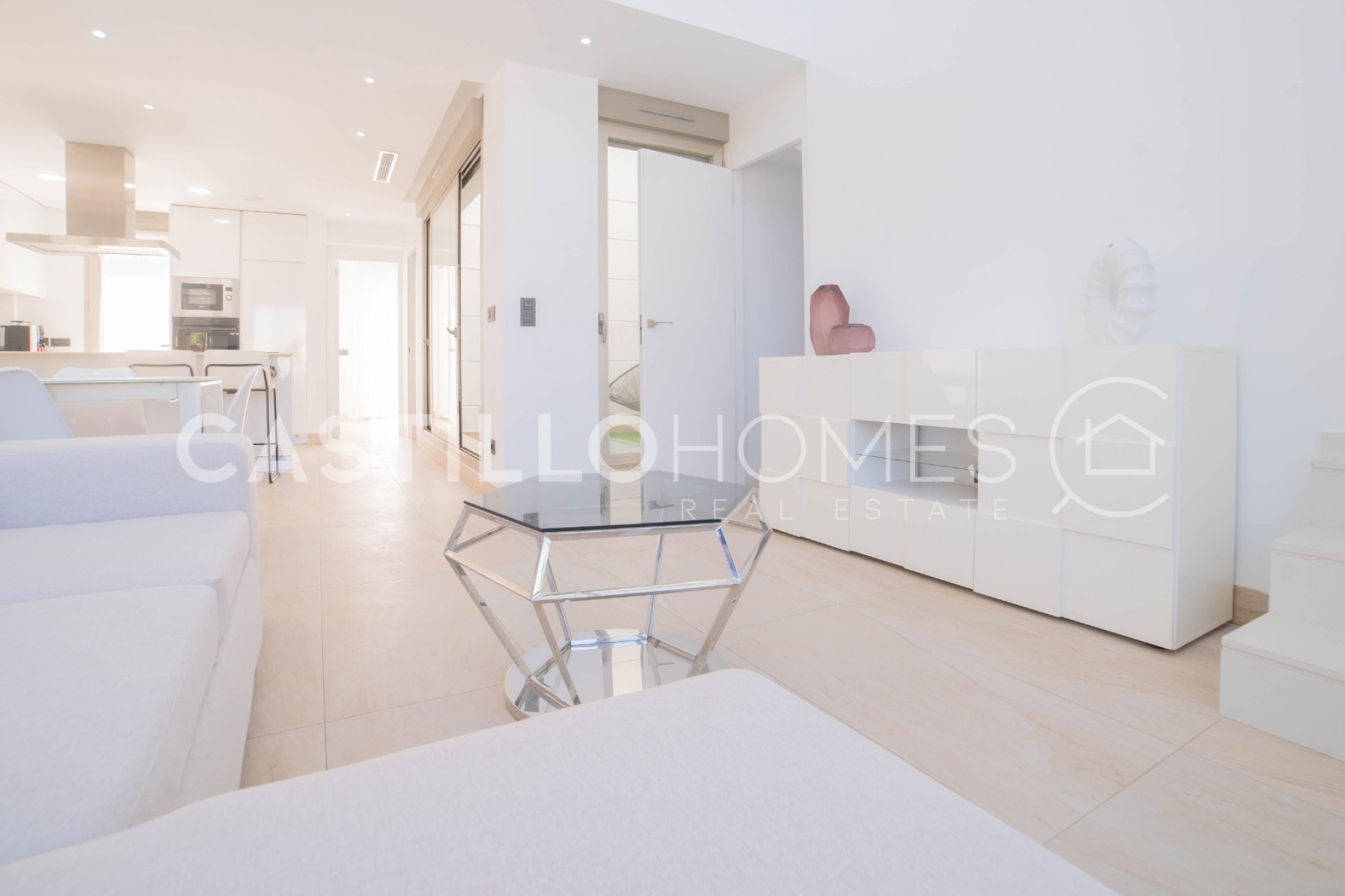 Revente - Villa -
Orihuela Costa - Las Filipinas