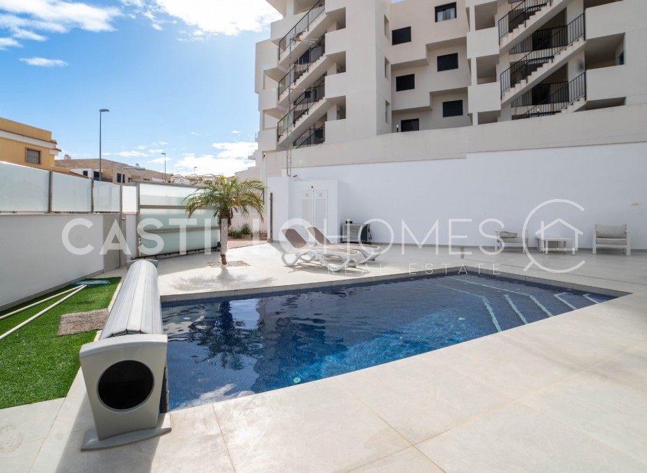 Revente - Villa -
Orihuela Costa - Las Filipinas